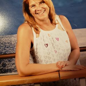 Meet your Posher, Bev